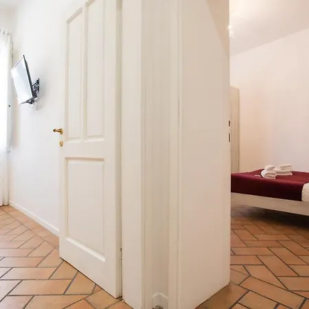45 - Tourist House Oberdan - Self Check-in * Bolonia