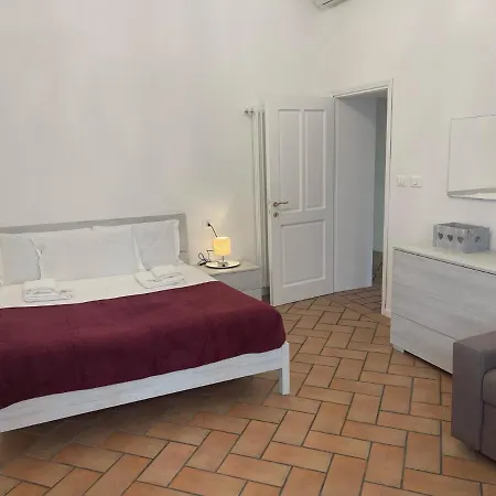 45 - Tourist House Oberdan - Self Check-in * Bolonia