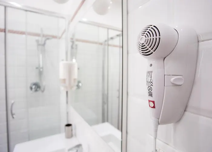 45 - Tourist House Oberdan - Self Check-in Apartment *