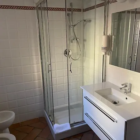 45 - Tourist House Oberdan - Self Check-in Bologna